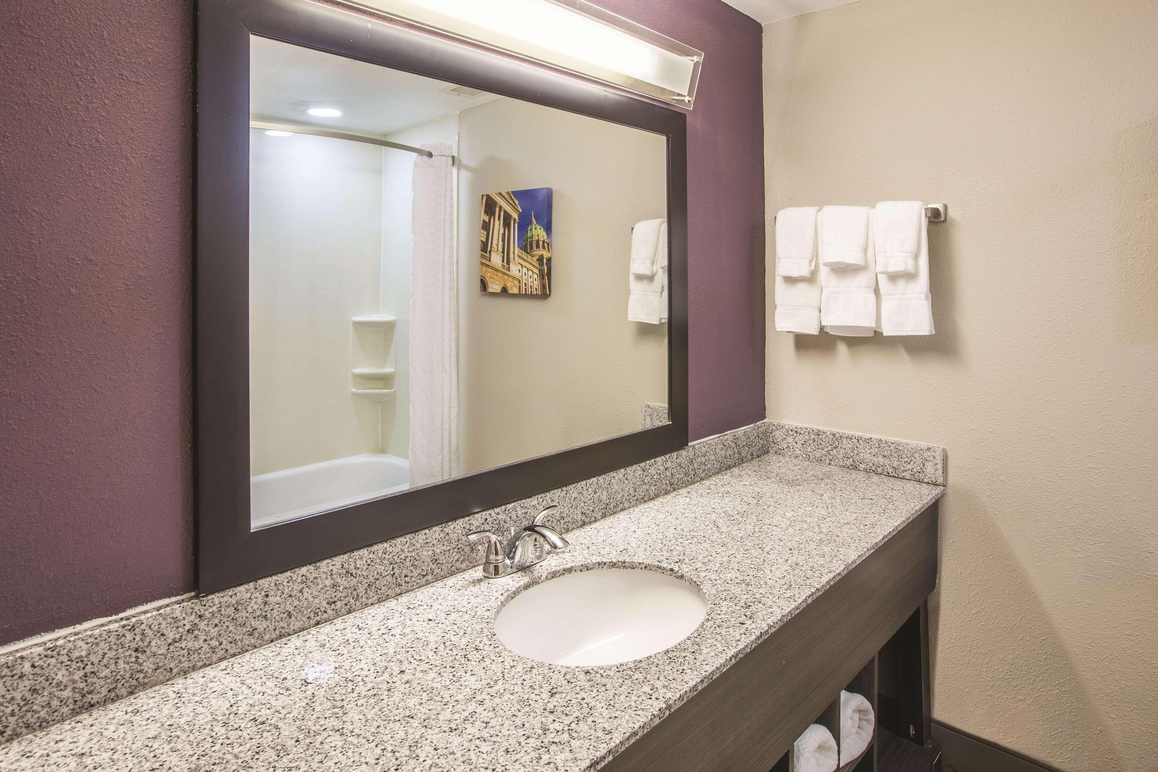 La Quinta By Wyndham Mechanicsburg - Harrisburg Экстерьер фото