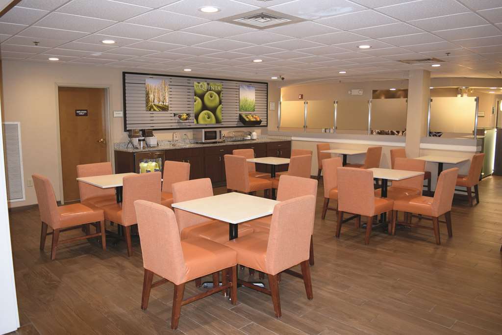 La Quinta By Wyndham Mechanicsburg - Harrisburg Удобства фото